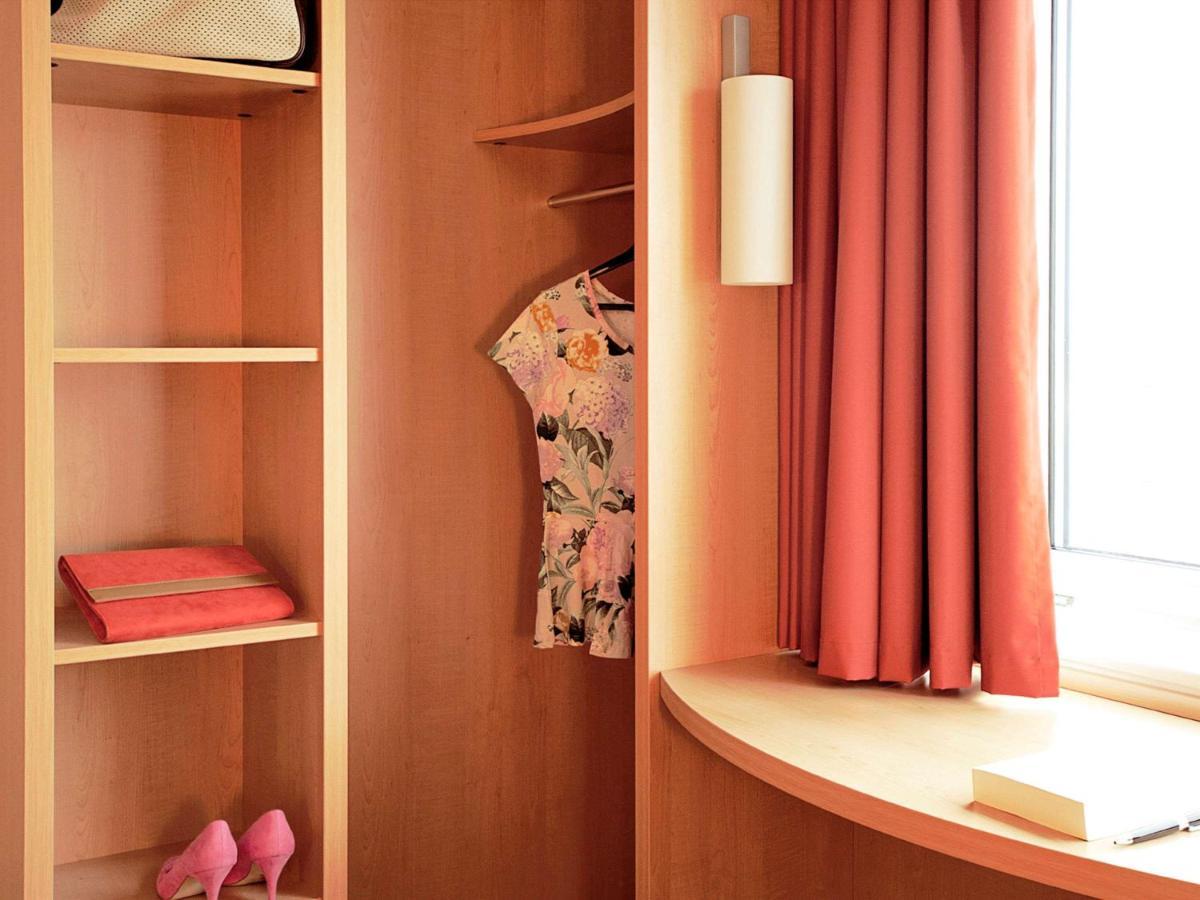Готель Ibis Geneve Petit Lancy Екстер'єр фото