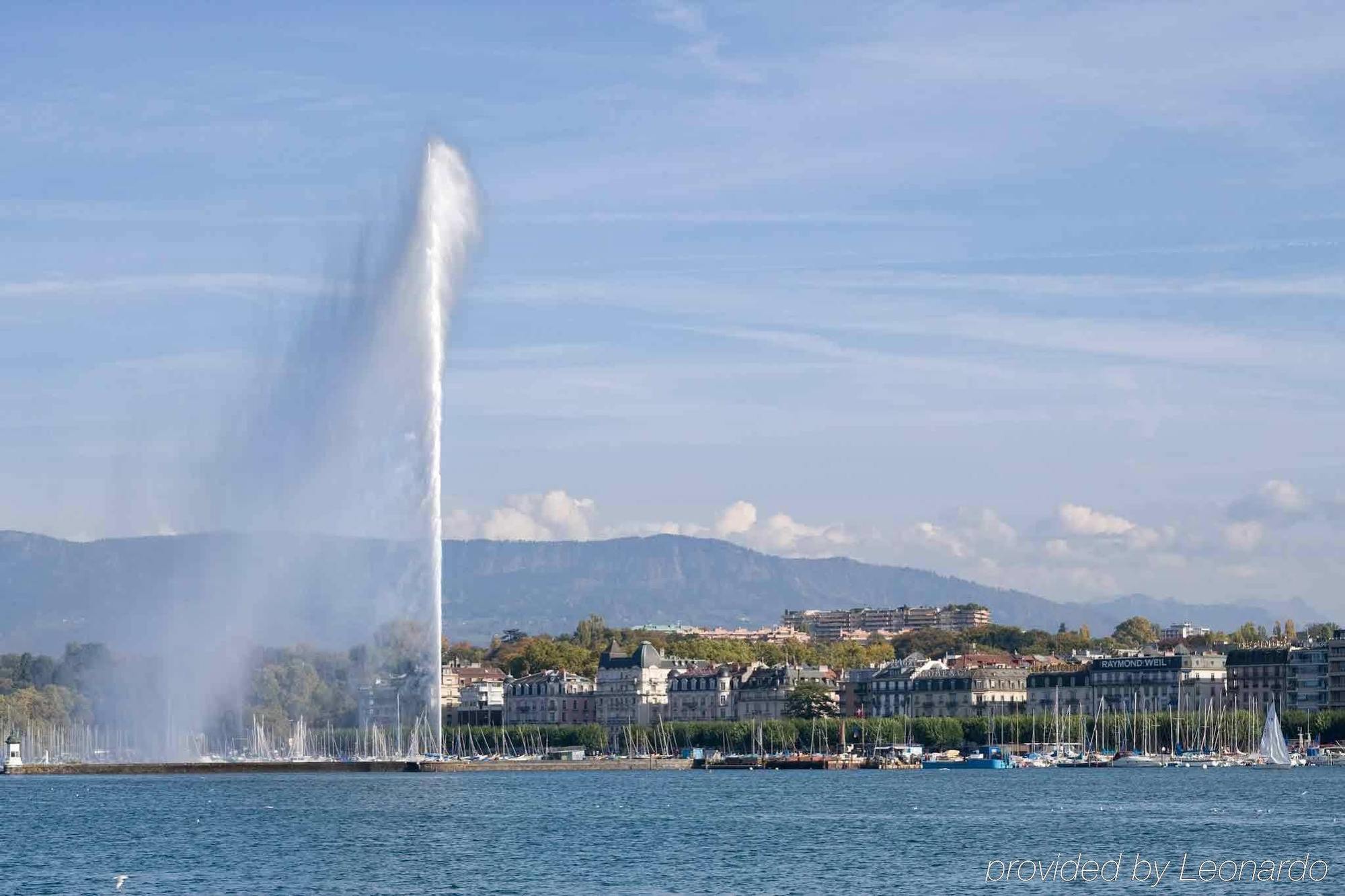 Готель Ibis Geneve Petit Lancy Екстер'єр фото