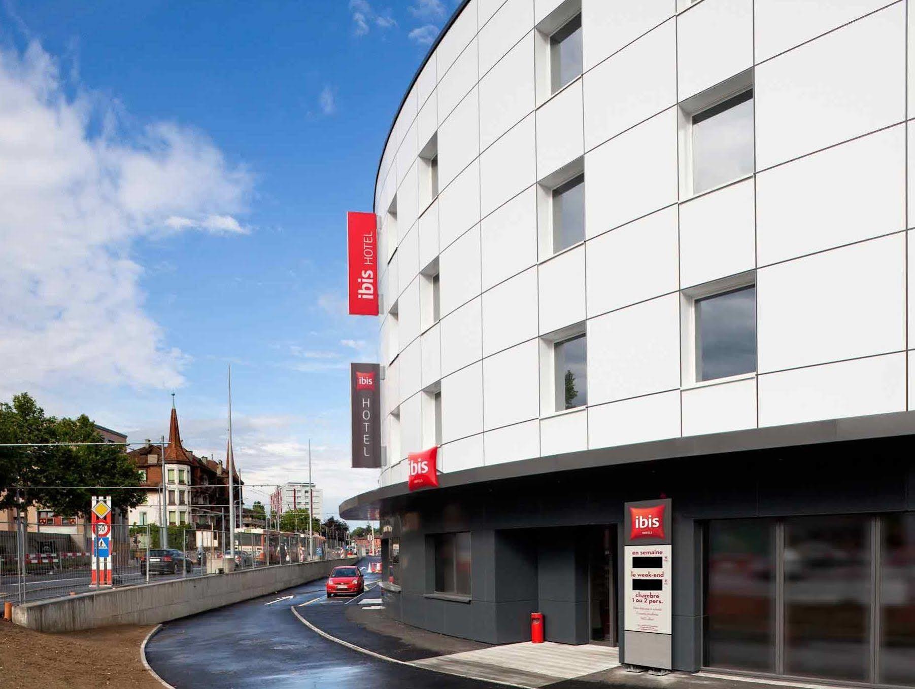 Готель Ibis Geneve Petit Lancy Екстер'єр фото