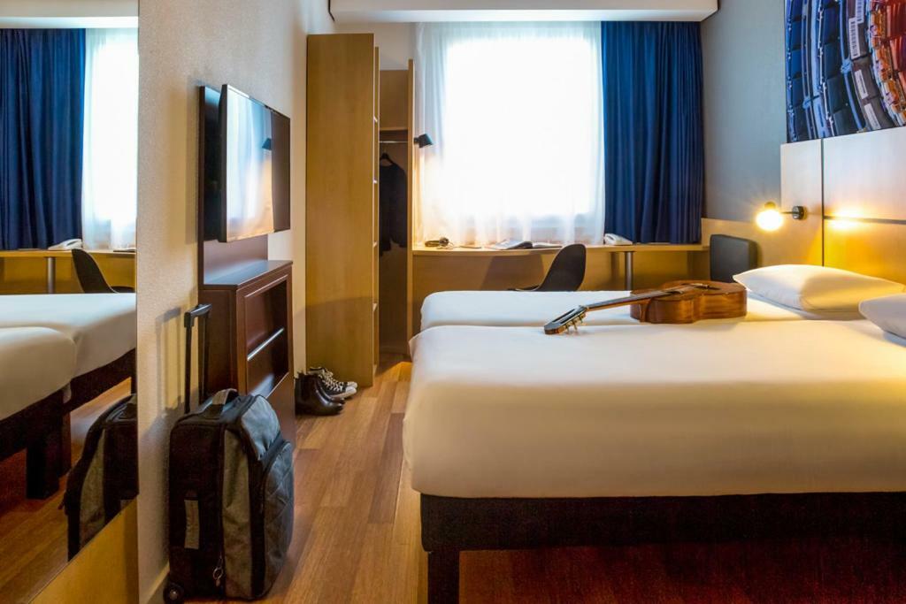Готель Ibis Geneve Petit Lancy Екстер'єр фото